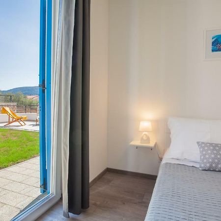 Apartment D Црес Экстерьер фото