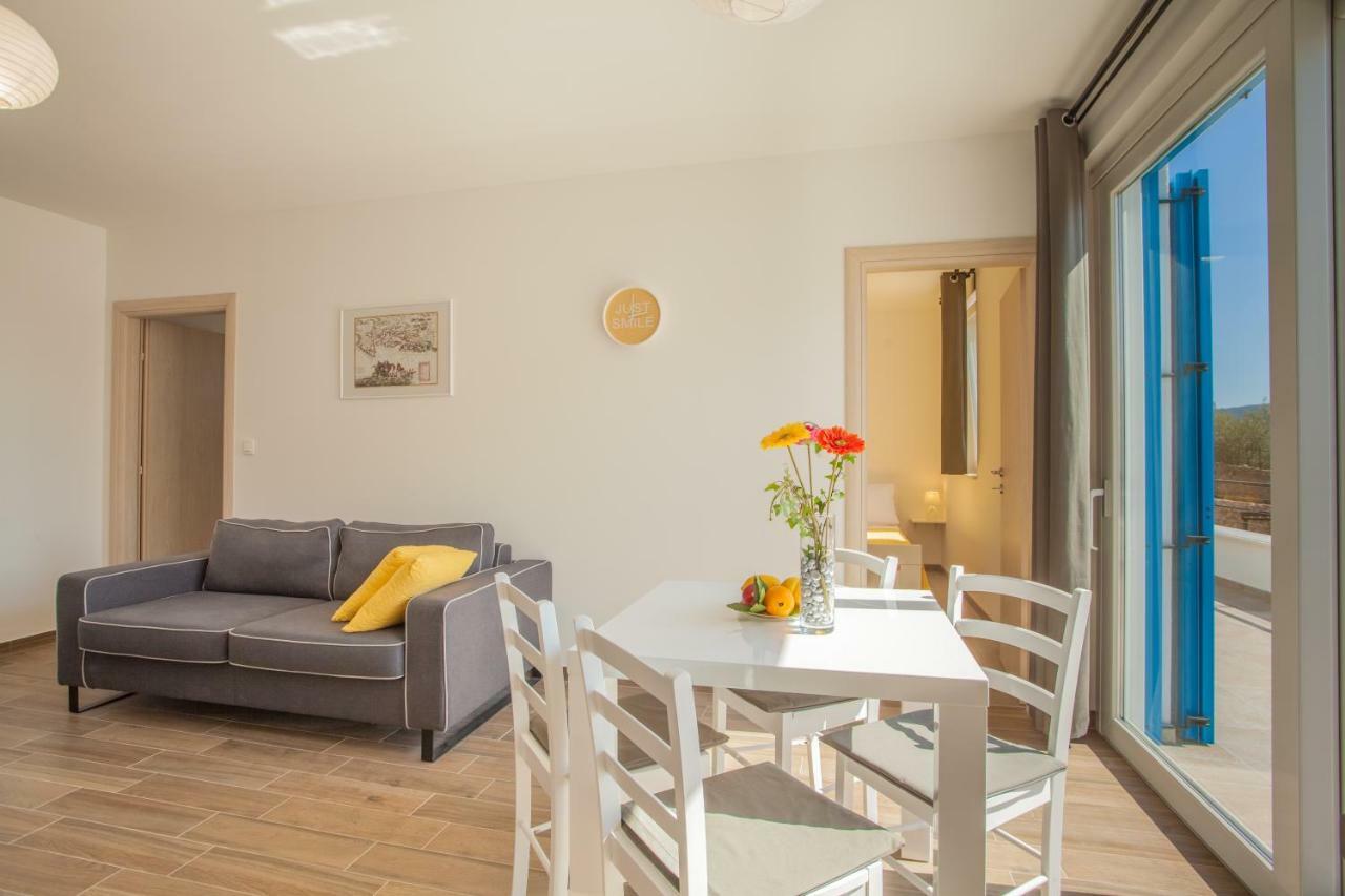 Apartment D Црес Экстерьер фото